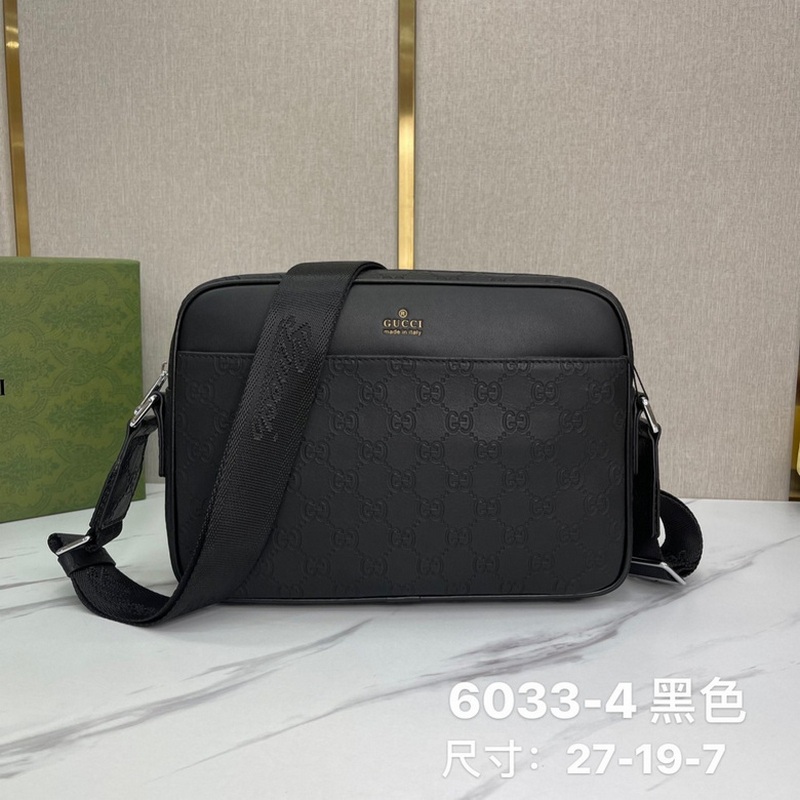 Gucci Handbags 463